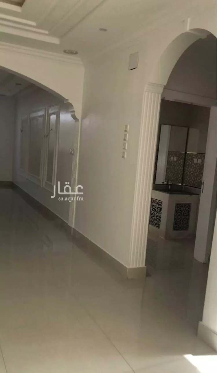 فيلا للإيجار في شارع عارف حكمت, حي العرفاء الغربية, مدينة الطائف, منطقة مكة المكرمة صورة 2