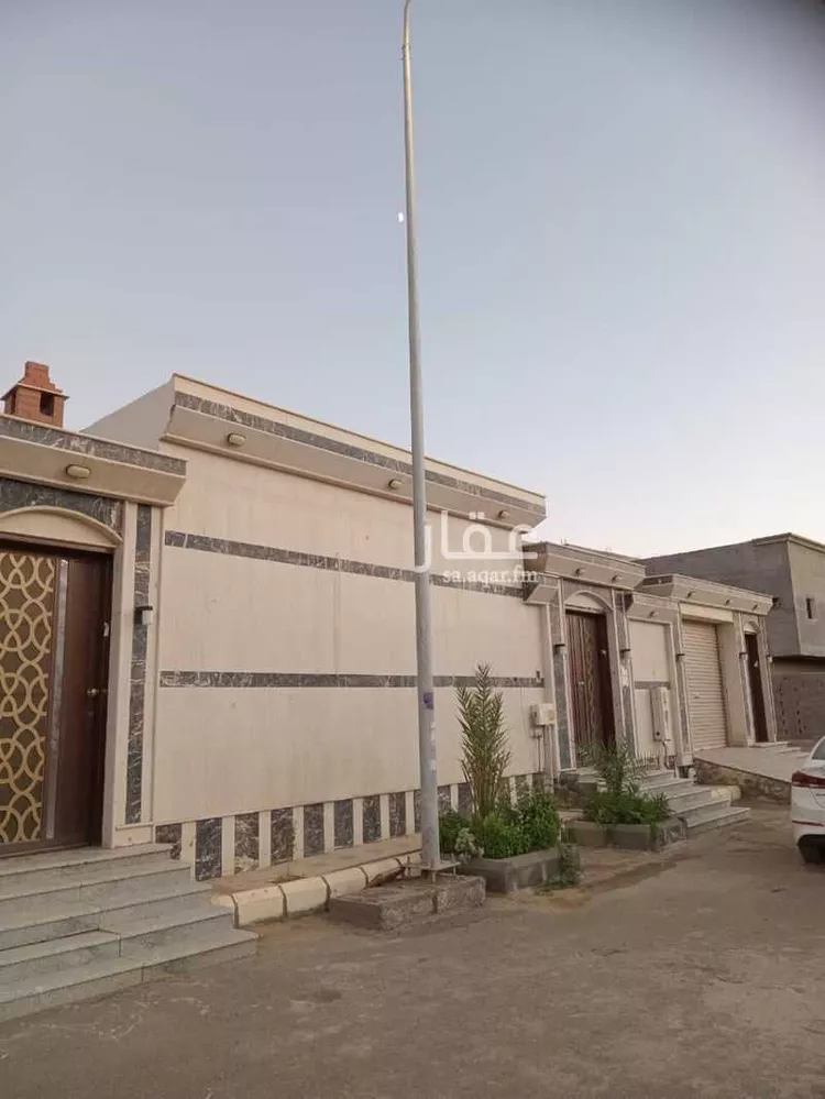 دور للبيع في شارع خبيب بن الحارث ، حي الفلاح ، تبوك ، منطقة تبوك صورة 3