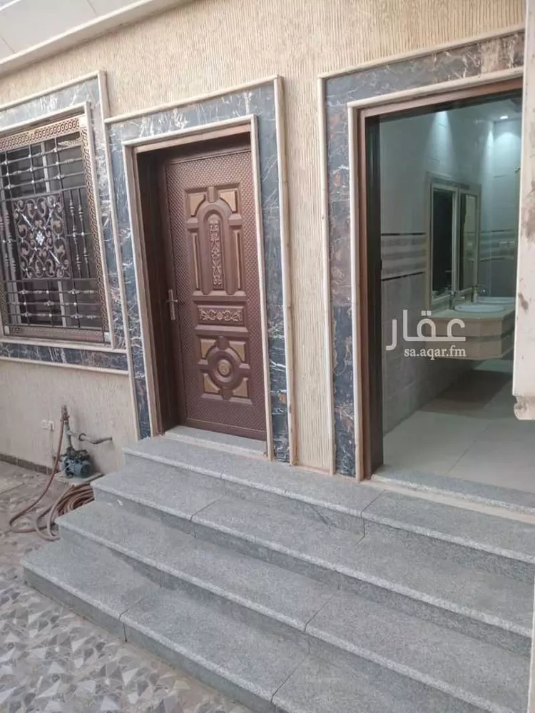 دور للبيع في شارع خبيب بن الحارث ، حي الفلاح ، تبوك ، منطقة تبوك صورة 4
