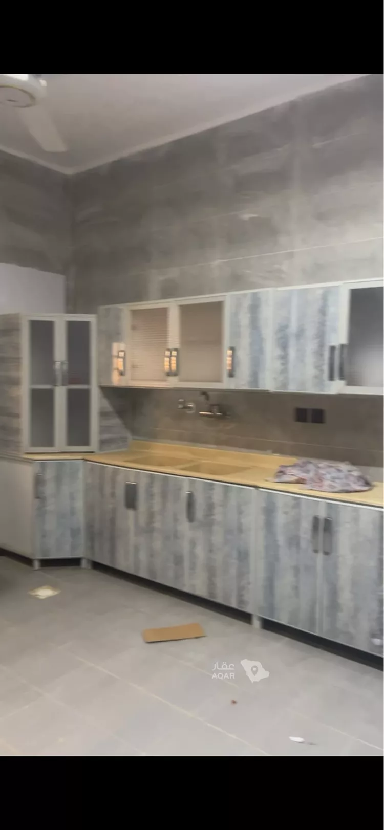 Floor for Rent in Muhayil Al Huliah East 3
