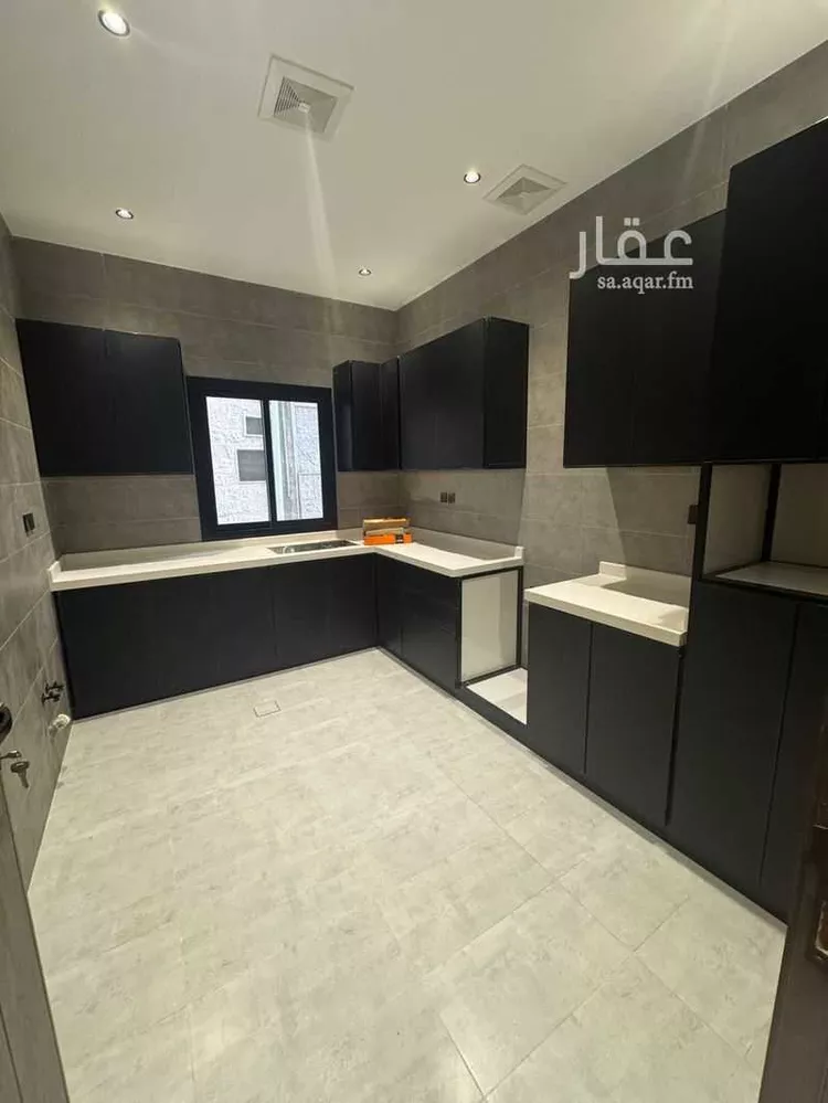 Apartment for Sale in Jeddah Az Zahra