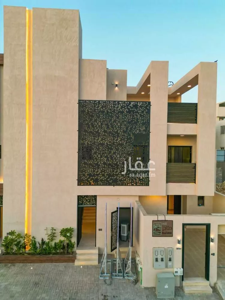 دور للبيع في شارع خالد بن سنان العبسي, حي القيروان, مدينة الرياض, منطقة الرياض صورة 4