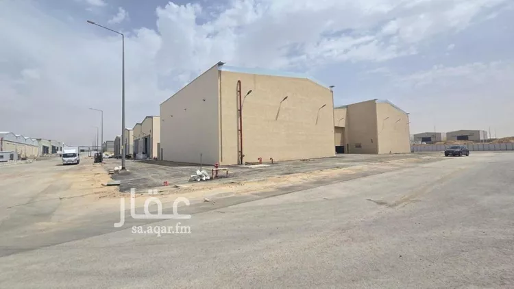 مستودع للإيجار في شارع السوادين, حي طيبة, مدينة الرياض, منطقة الرياض 6