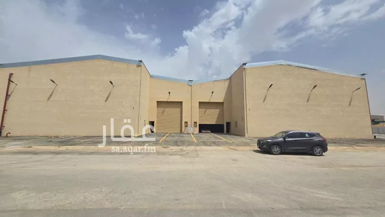 مستودع للإيجار في شارع السوادين, حي طيبة, مدينة الرياض, منطقة الرياض 7