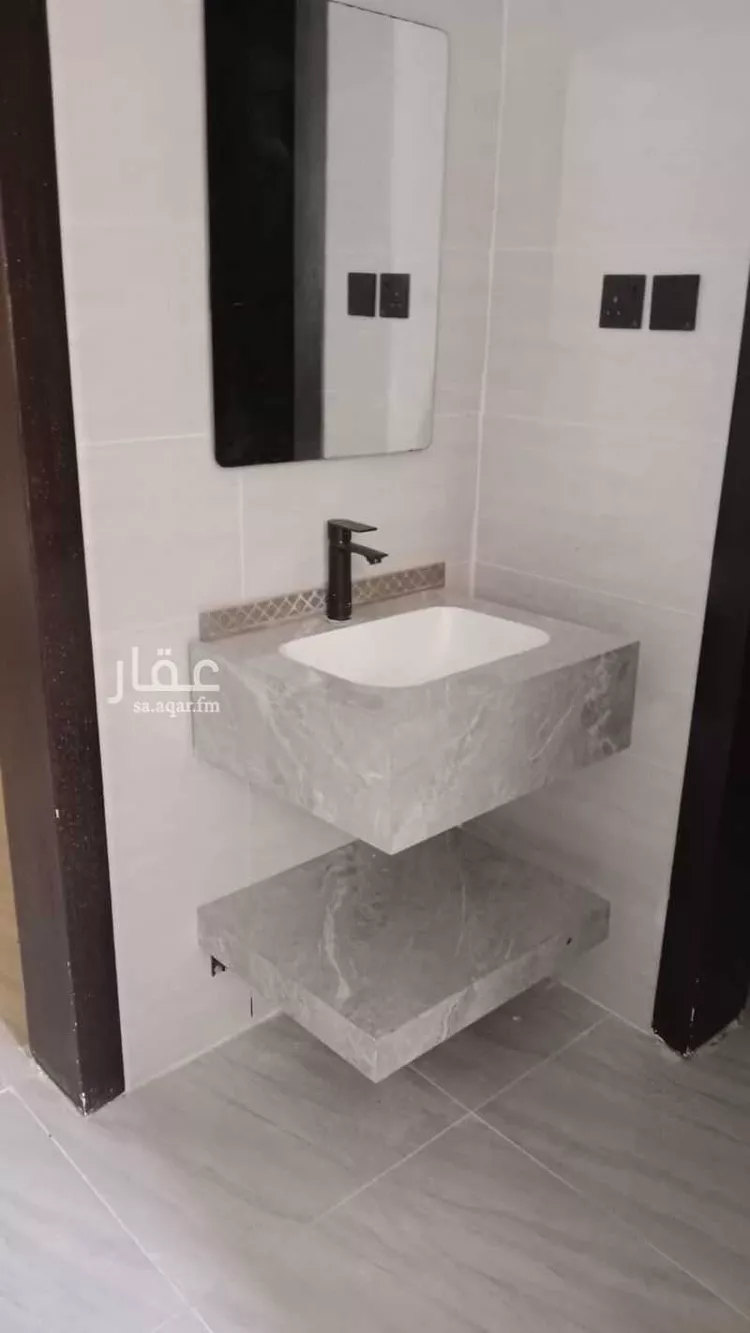 دور للبيع في شارع الطاهر, حي أحد, مدينة الرياض, منطقة الرياض صورة 4