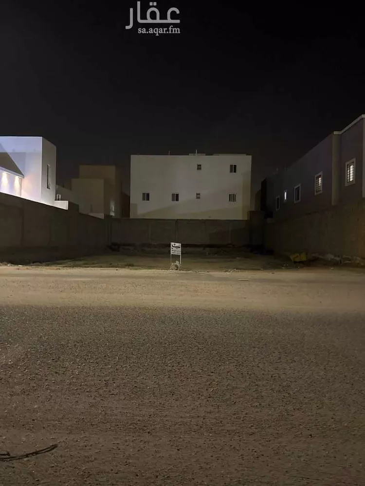 أرض للبيع في شارع عامر بن يزيد ، حي السعادة ، الرس ، الرس