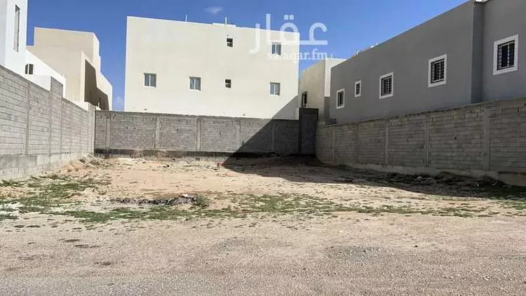 أرض للبيع في شارع عامر بن يزيد ، حي السعادة ، الرس ، الرس