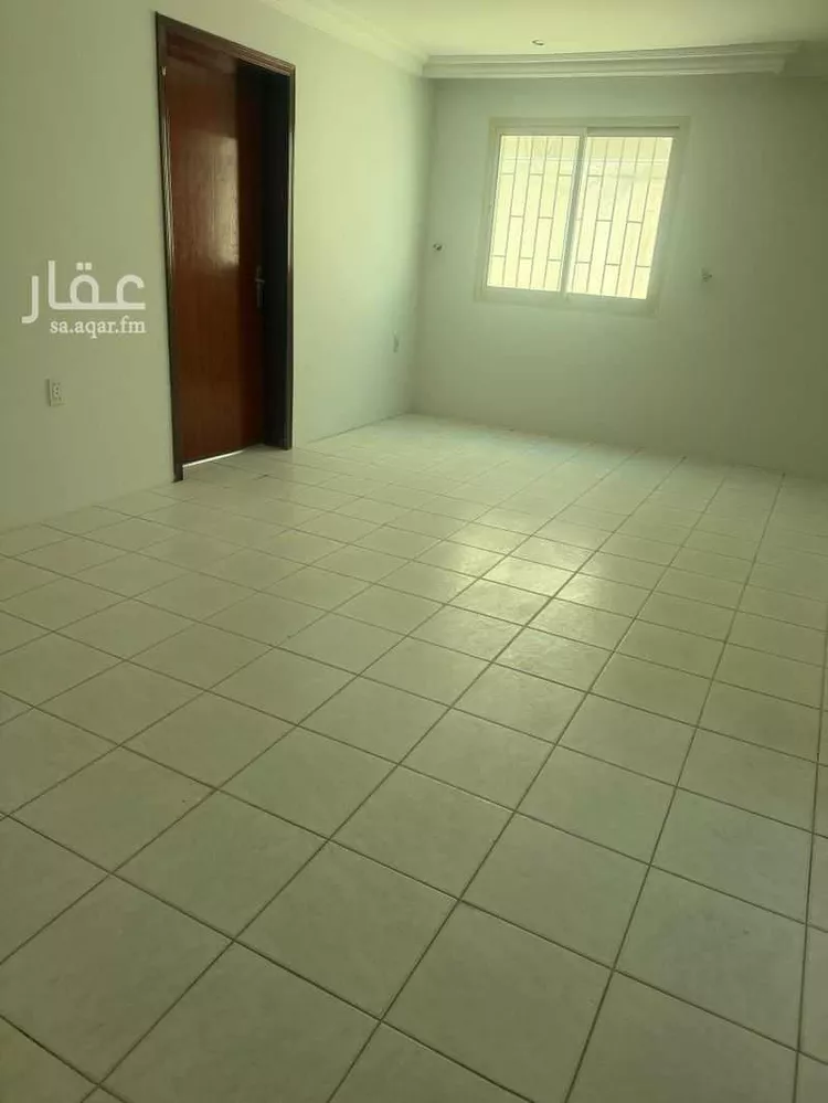 فيلا للإيجار في شارع الغازي بن قيس, حي الراكة الجنوبية, مدينة الخبر, المنطقة الشرقية صورة 5