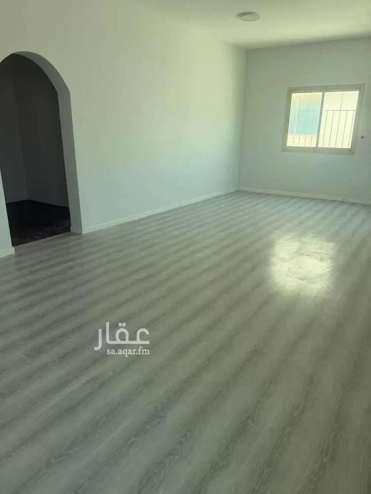 فيلا للإيجار في شارع الغازي بن قيس, حي الراكة الجنوبية, مدينة الخبر, المنطقة الشرقية 8