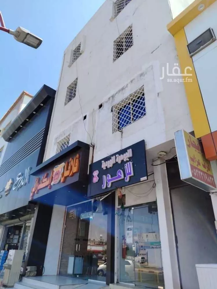 عمارة للبيع في شارع يزيد بن ابي سفيان ، حي الشرفية ، خميس مشيط ، خميس مشيط صورة 3