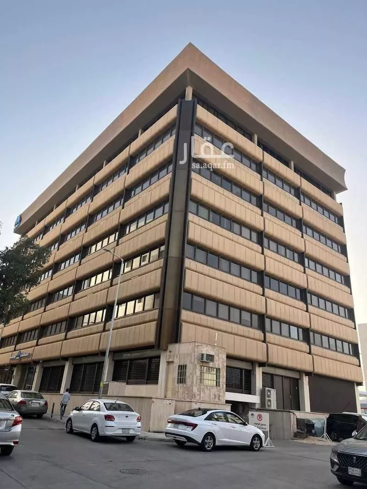 عمارة للإيجار في شارع الامير عبدالعزيز بن مساعد بن جلوي, حي المربع, مدينة الرياض, منطقة الرياض صورة 5