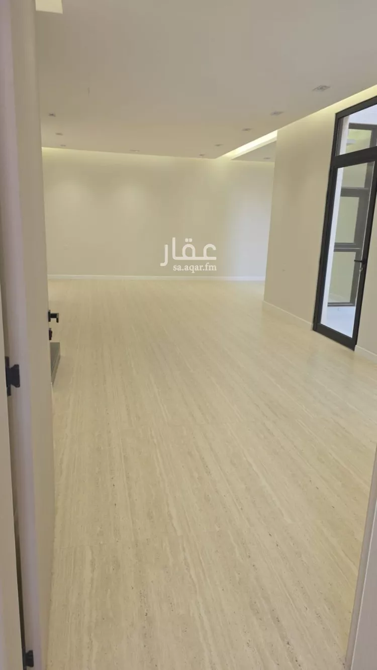 فيلا للبيع في شارع العام, حي النرجس, مدينة الرياض, منطقة الرياض