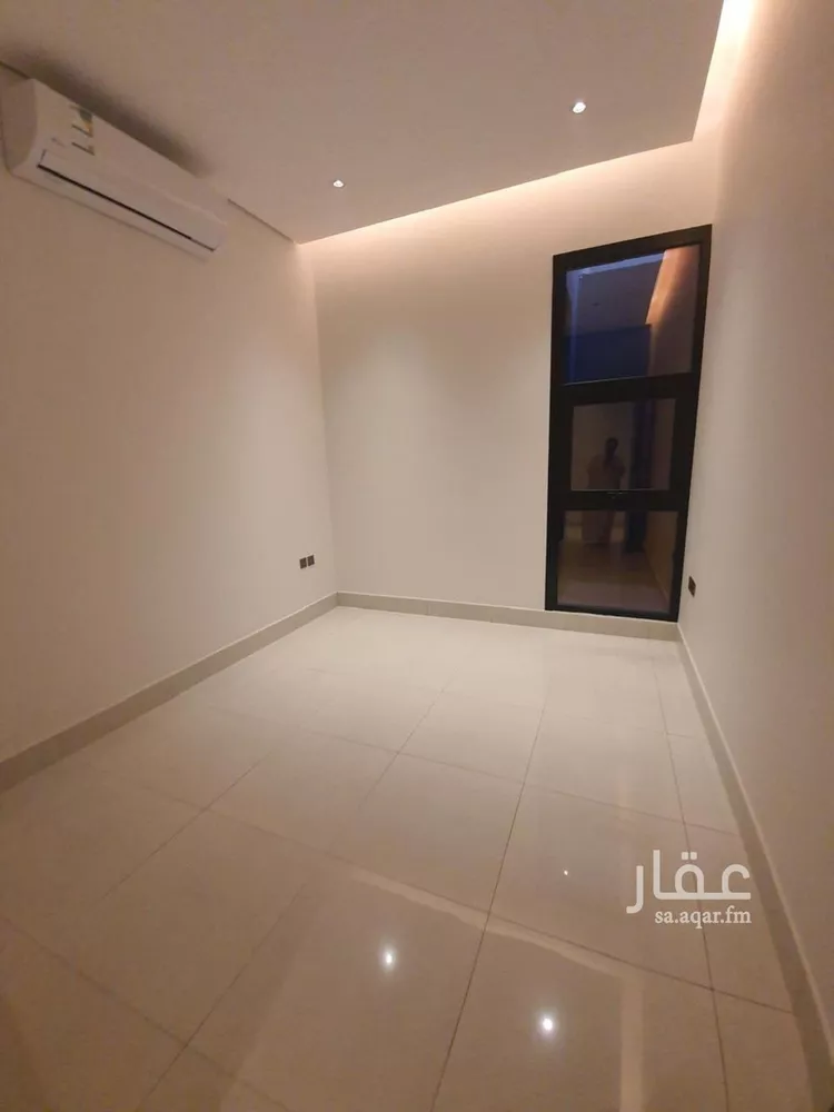 دور للبيع في شارع إسماعيل المأموني, حي العليا, مدينة الرياض, منطقة الرياض صورة 2
