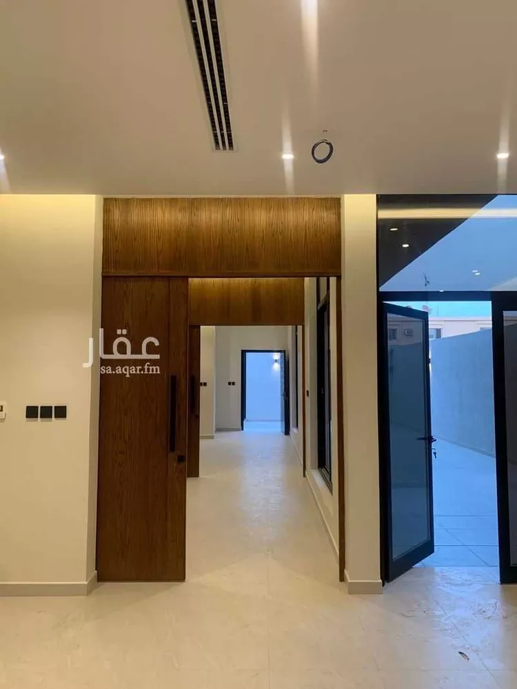 فيلا للبيع في شارع جعفر الطيار, حي الدوحة الجنوبية, مدينة الظهران, المنطقة الشرقية 7