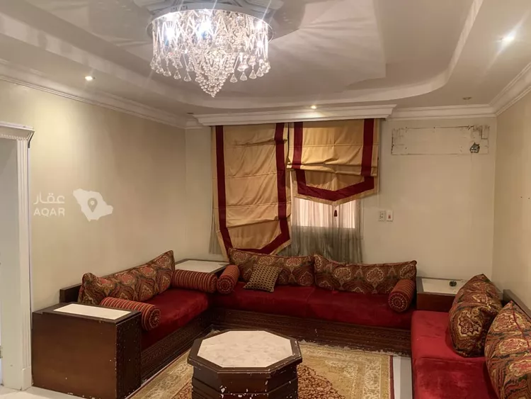 Building for Sale in Dammam Badr 10