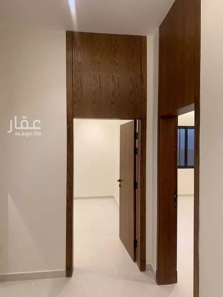 فيلا للبيع في شارع جعفر الطيار, حي الدوحة الجنوبية, مدينة الظهران, المنطقة الشرقية صورة 2