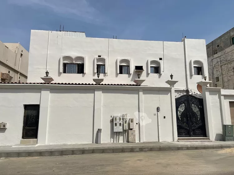 Building for Sale in Dammam Badr