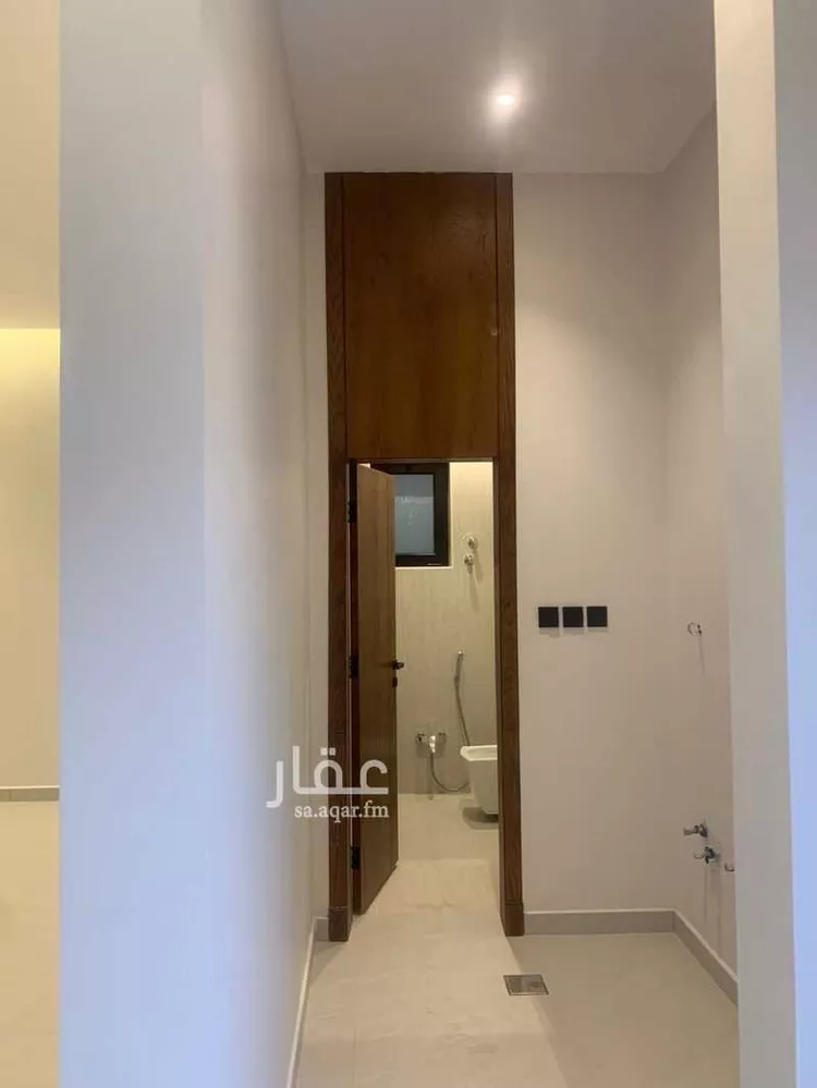فيلا للبيع في شارع جعفر الطيار, حي الدوحة الجنوبية, مدينة الظهران, المنطقة الشرقية 10