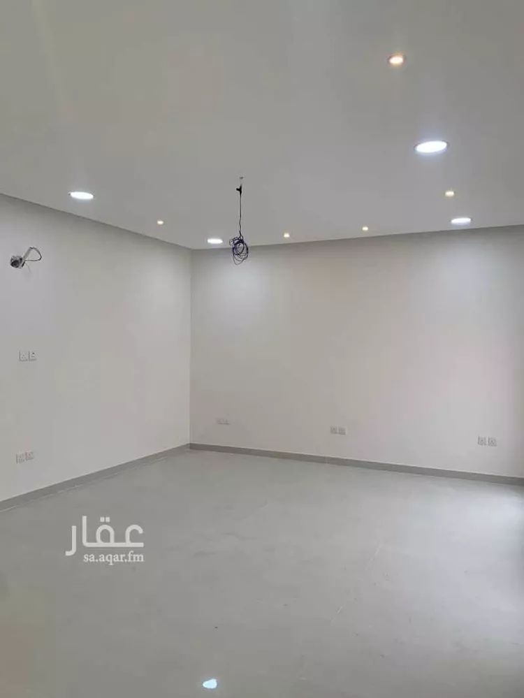 فيلا للبيع في شارع ابو الهيثم بن التيهان, حي أحد, مدينة الدمام, المنطقة الشرقية صورة 2