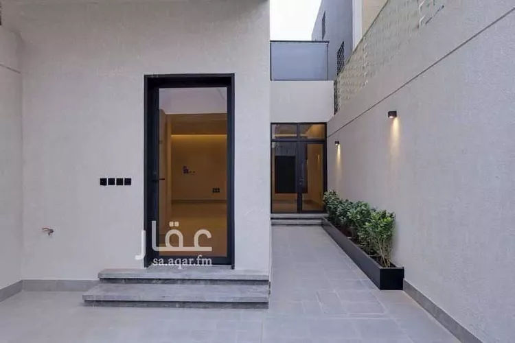 دور للبيع في شارع محمد بن فقيه, حي العارض, مدينة الرياض, منطقة الرياض صورة 4