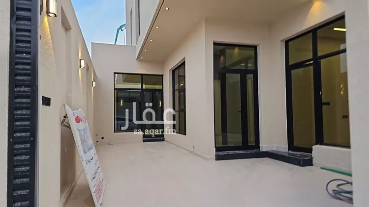 فيلا للبيع في شارع ابن عبدالقاهر, حي العارض, مدينة الرياض, منطقة الرياض صورة 4