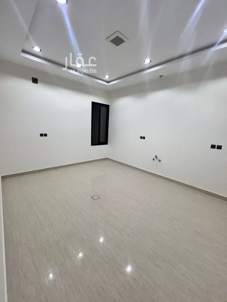 دور للبيع في شارع الأمير عبدالرحمن بن سعود بن عبدالعزيز, حي طويق, مدينة الرياض, منطقة الرياض صورة 2