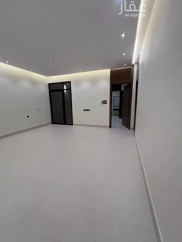 دور للبيع في شارع القاسم بن عبدالواحد, حي طويق, مدينة الرياض, منطقة الرياض 1 صورة