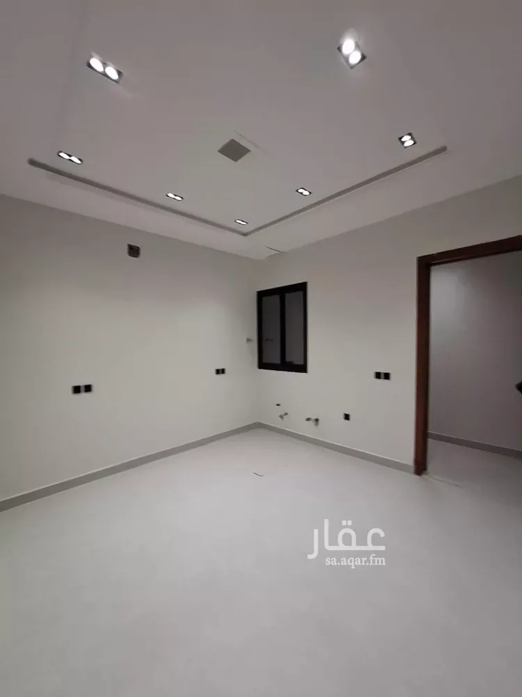 دور للبيع في شارع احمد بن الخطاب, حي طويق, مدينة الرياض, منطقة الرياض صورة 2
