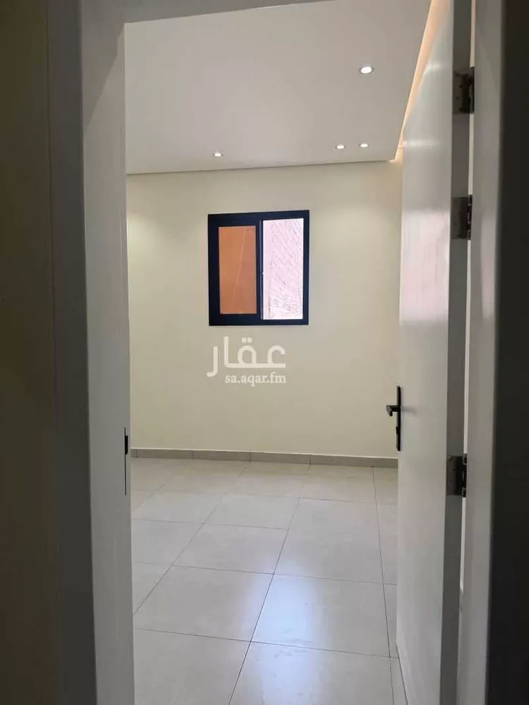 عمارة للبيع في شارع ابن عاصم, حي أم سليم, مدينة الرياض, منطقة الرياض صورة 2