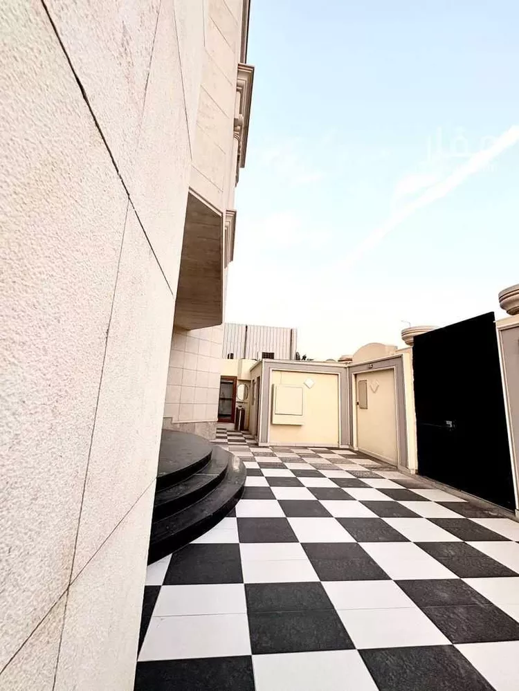 فيلا للبيع في شارع ابن شريم, حي المرسلات, مدينة الرياض, منطقة الرياض صورة 2