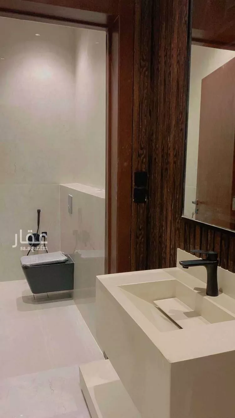 دور للبيع في شارع خلف بن عبدالله, حي البيان, مدينة الرياض, منطقة الرياض