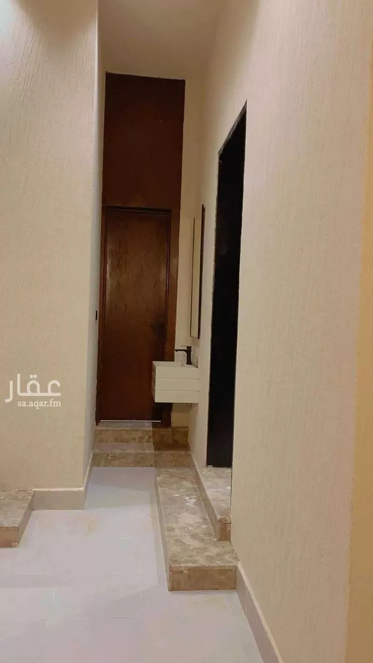 فيلا للبيع في شارع خلف عبدالله , حي البيان, مدينة الرياض, منطقة الرياض صورة 5