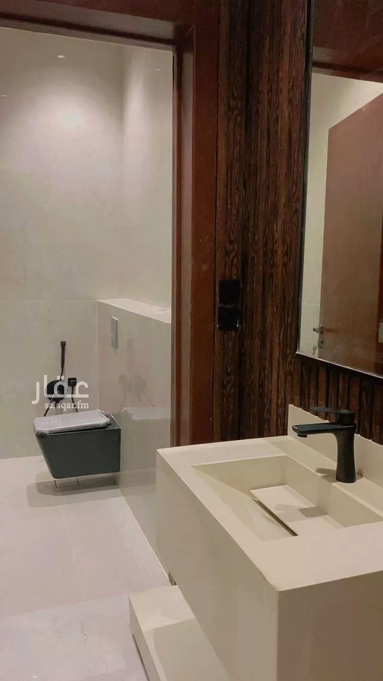 دور للبيع في شارع عثمان بن اليمان, حي البيان, مدينة الرياض, منطقة الرياض
