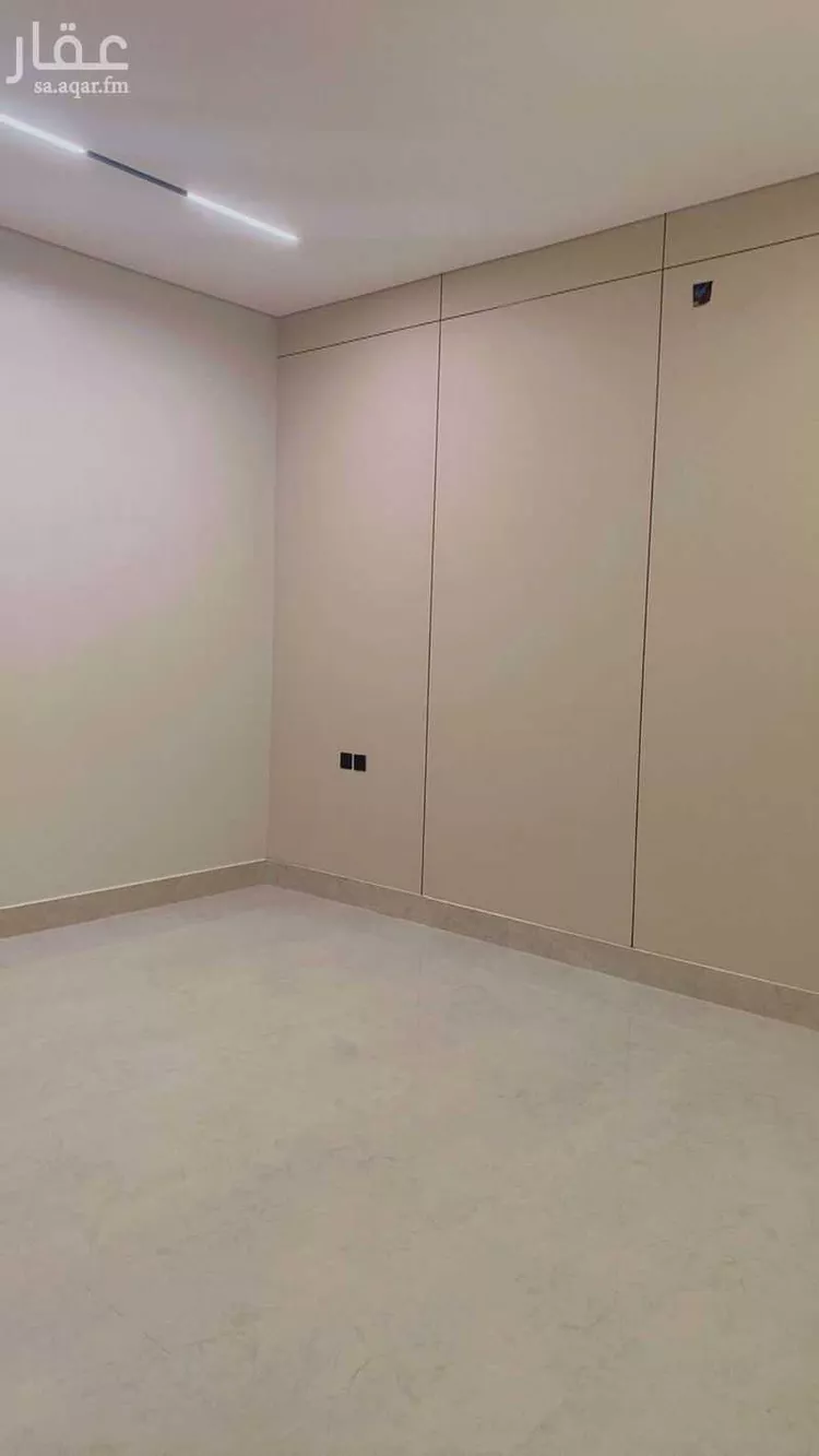 دور للبيع في شارع عثمان بن اليمان, حي البيان, مدينة الرياض, منطقة الرياض صورة 4