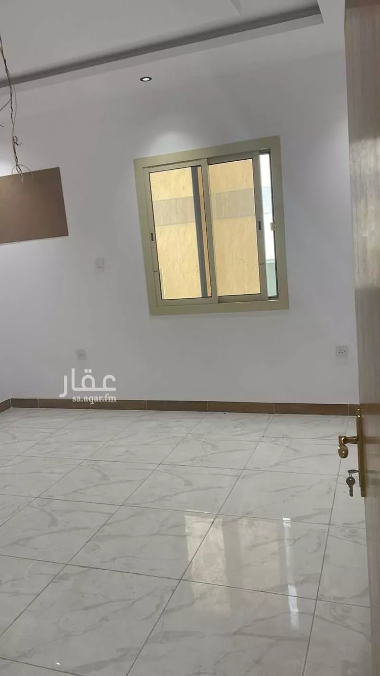شقة للإيجار في شارع إبن طالب, حي البوادي, مدينة جدة, منطقة مكة المكرمة
