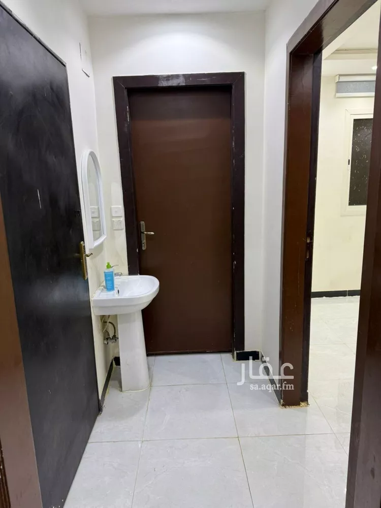 شقة للإيجار في شارع عمار الحسني, حي الرمال, مدينة الرياض, منطقة الرياض