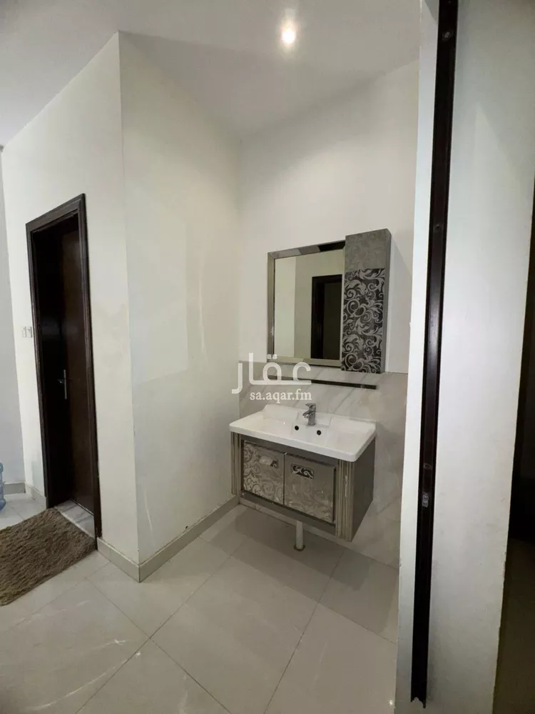 فيلا للبيع في شارع وادي حنيفة, حي الواحة, مدينة الجبيلة, منطقة الرياض صورة 4