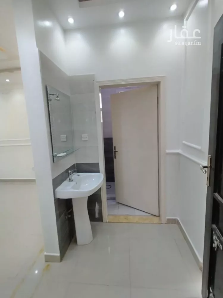 دور للإيجار في شارع جبل البرم, حي الرمال, مدينة الرياض, منطقة الرياض صورة 2