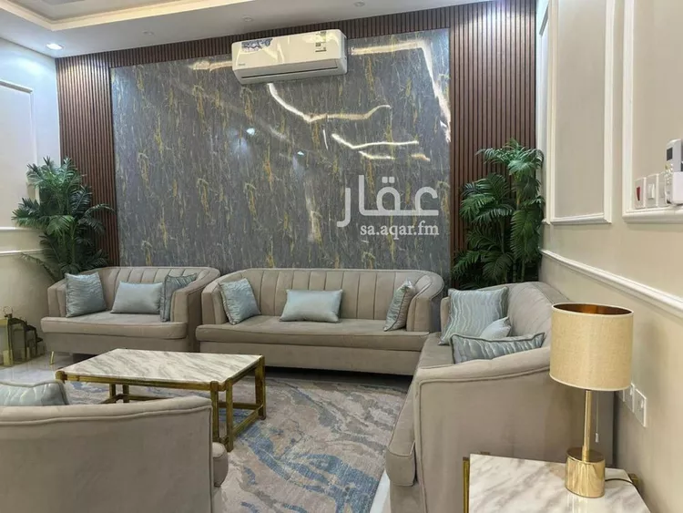 فيلا للإيجار في شارع ابن أحمد اللخمي, حي الرمال, مدينة الرياض, منطقة الرياض
