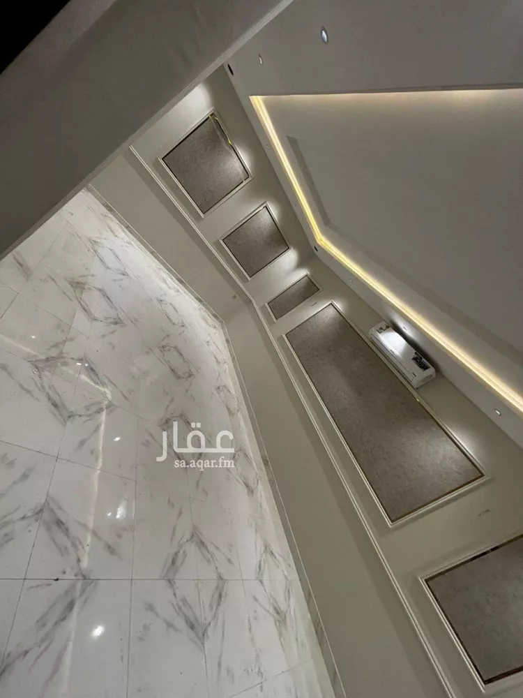 فيلا للإيجار في شارع طلحة الصالحاني, حي عكاظ, مدينة الرياض, منطقة الرياض صورة 3
