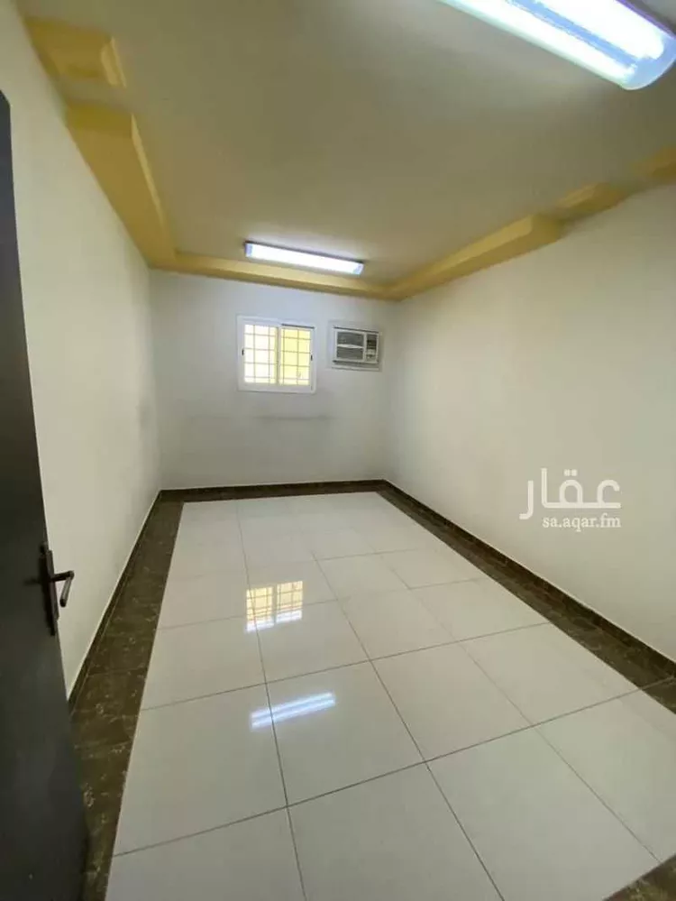 عمارة للإيجار في شارع المرادي, حي الملز, مدينة الرياض, منطقة الرياض صورة 2