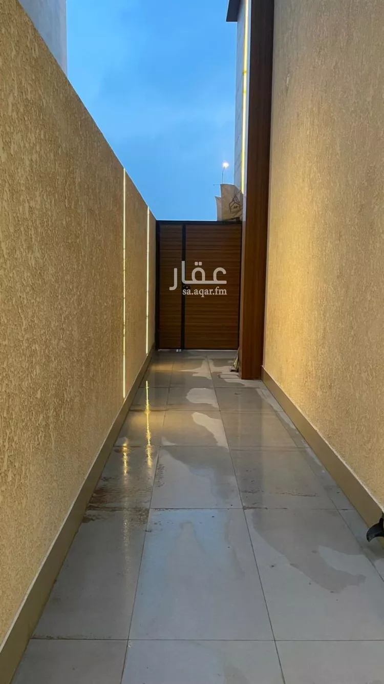 Floor for Rent in Riyadh Al Maizilah
