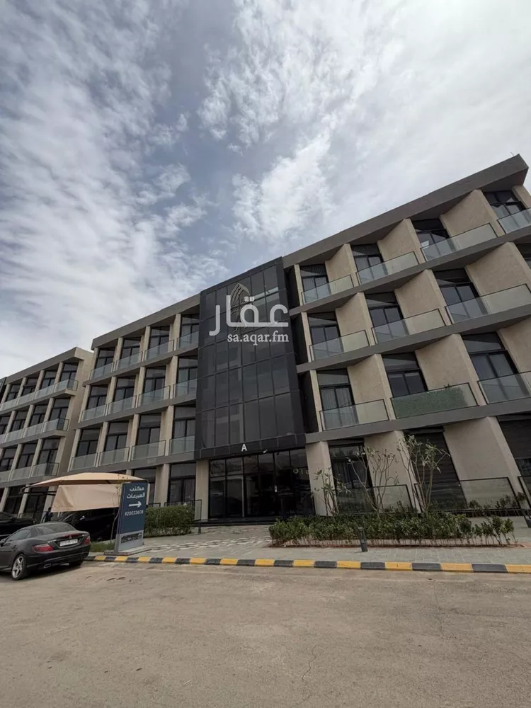 شقة للإيجار في شارع الشيخ ناصر بن سرحان بن منيخر, حي الحمراء, مدينة الرياض, منطقة الرياض