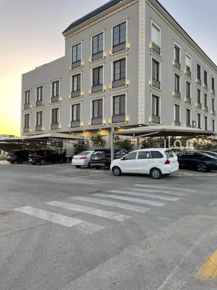 شقة للإيجار في شارع بدر التمام, حي القيروان, مدينة الرياض, منطقة الرياض