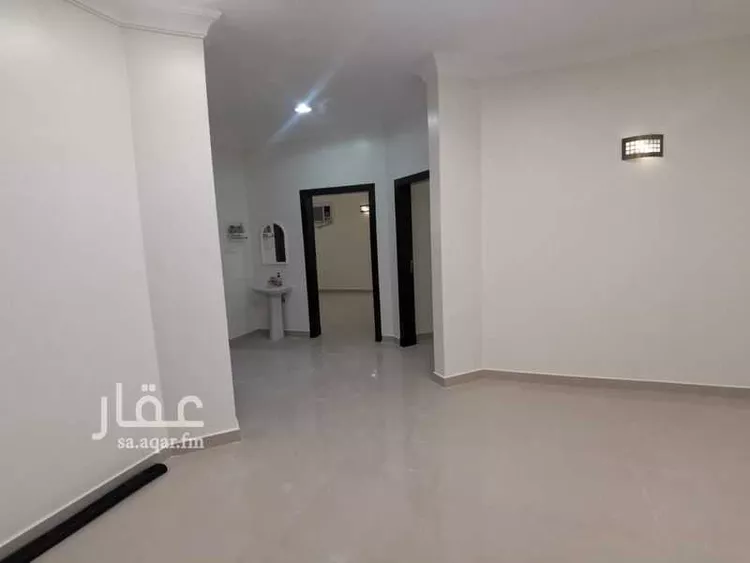 شقة للإيجار في شارع محمد الراوي, حي العوالي, مدينة الرياض, منطقة الرياض صورة 3