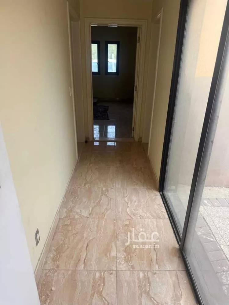 فيلا للبيع في شارع الدمام 45, حي شاطئ نصف القمر, مدينة الدمام, المنطقة الشرقية صورة 4