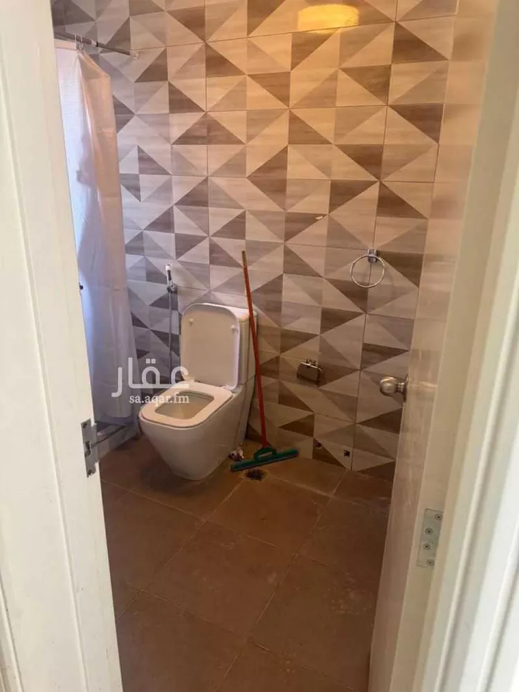 فيلا للبيع في شارع الدمام 45, حي شاطئ نصف القمر, مدينة الدمام, المنطقة الشرقية صورة 3