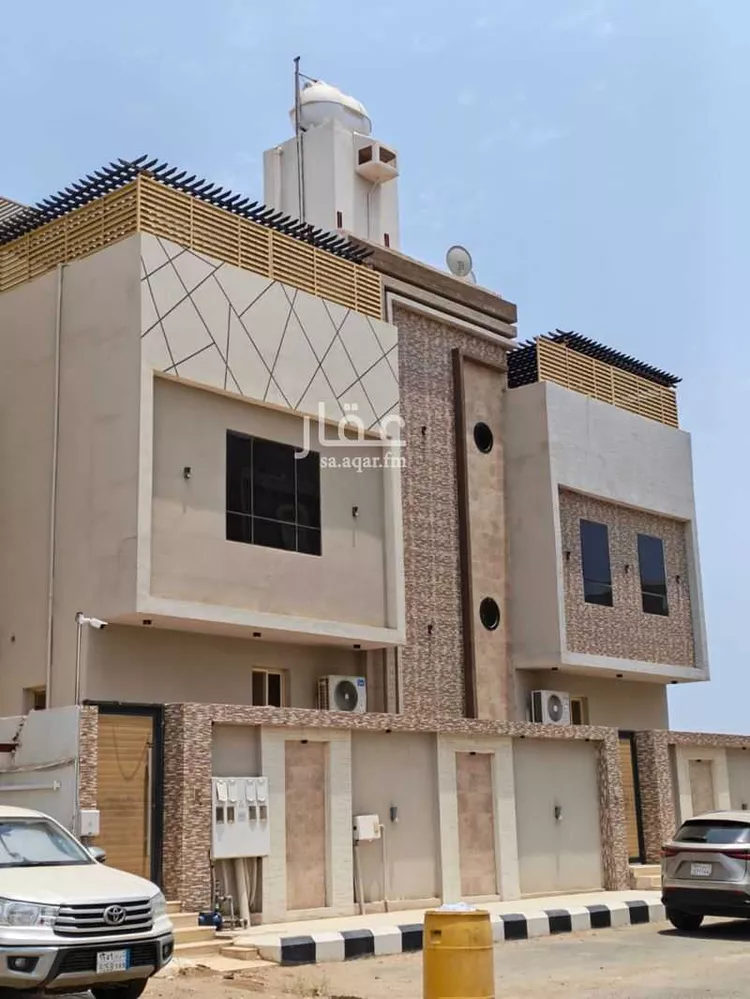عمارة للبيع في شارع محمد بن يزيد الثمالي بن المبرد, حي السويس 1, مدينة جازان, منطقة جازان