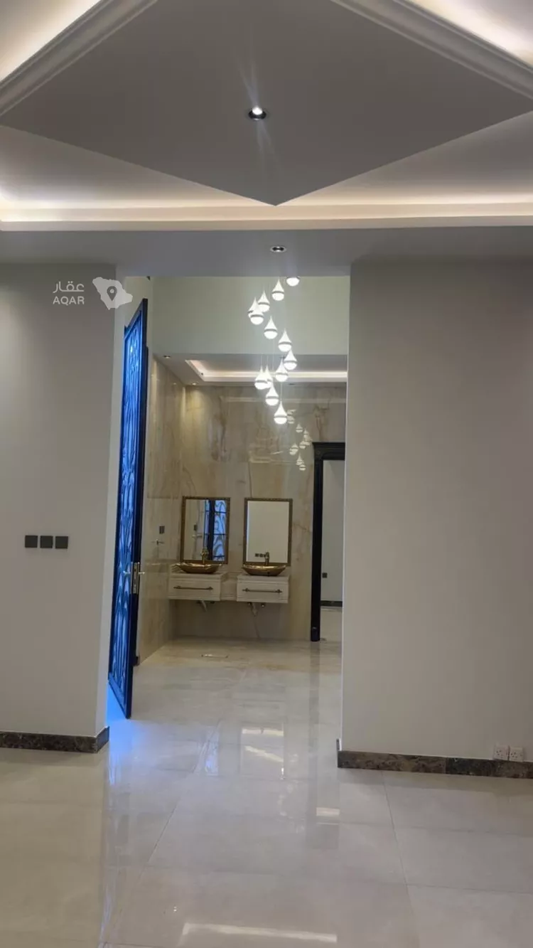 فيلا للبيع في شارع خليل بن الجبرتي, حي القيروان, مدينة الرياض, منطقة الرياض 7
