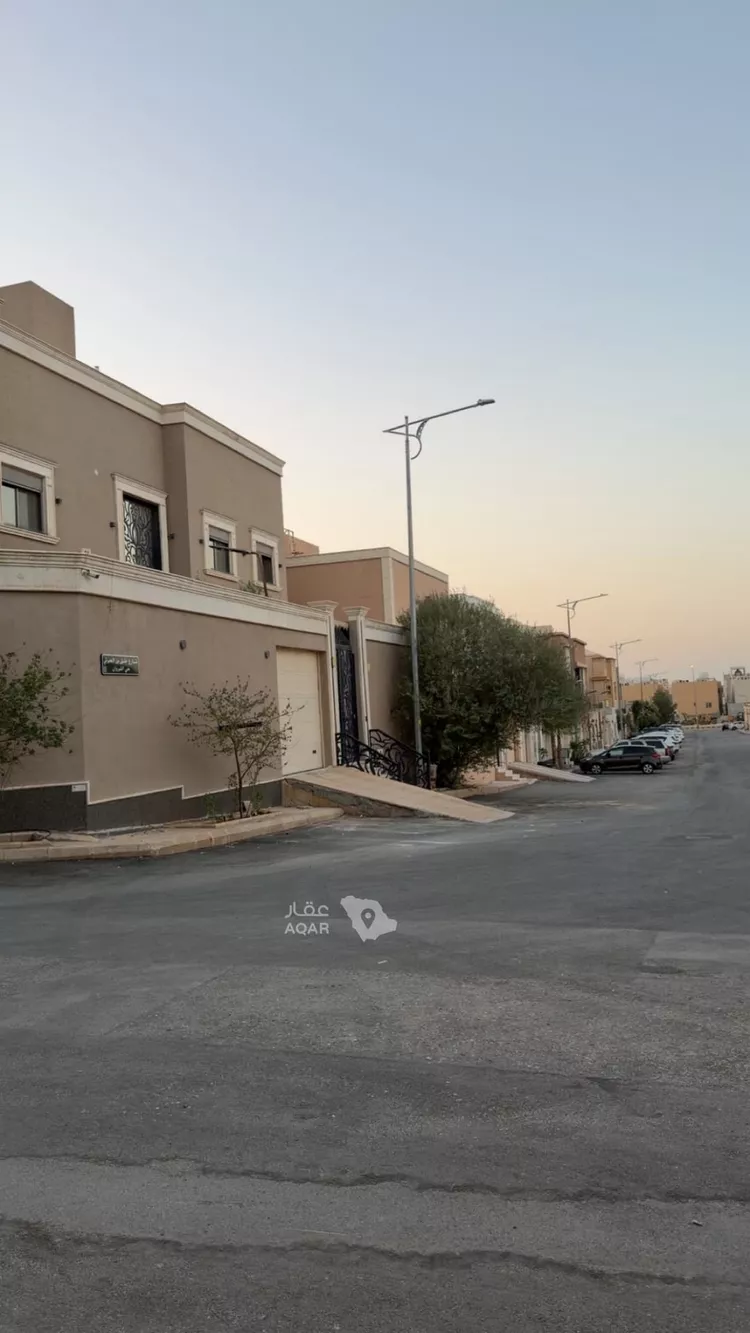 فيلا للبيع في شارع خليل بن الجبرتي, حي القيروان, مدينة الرياض, منطقة الرياض 2